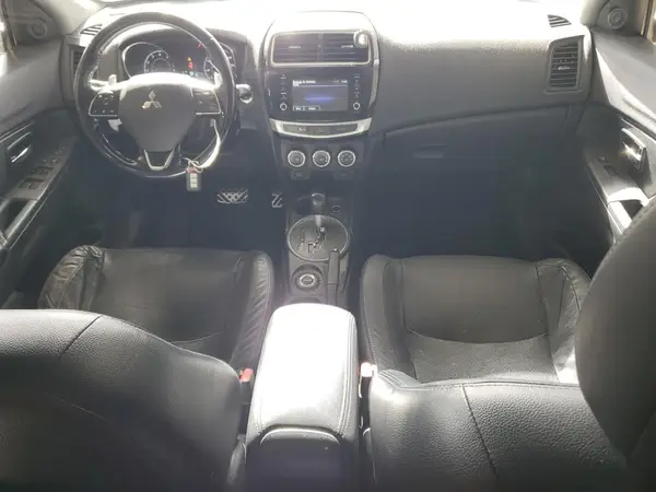 JA4AR4AW0GZ023041 2016 MITSUBISHI OUTLANDER - Image 8