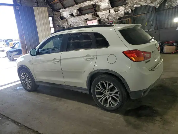 JA4AR4AW0GZ023525 2016 MITSUBISHI OUTLANDER - Image 2