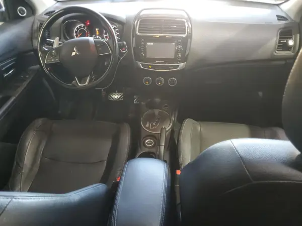JA4AR4AW0GZ023704 2016 MITSUBISHI OUTLANDER - Image 8