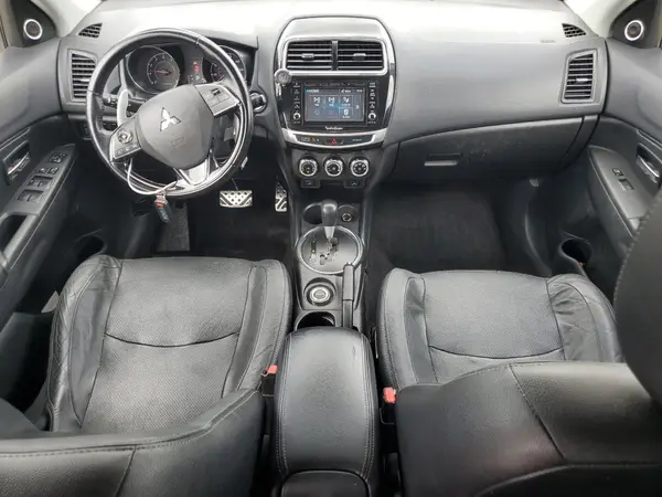 JA4AR4AW0GZ030491 2016 MITSUBISHI OUTLANDER - Image 8