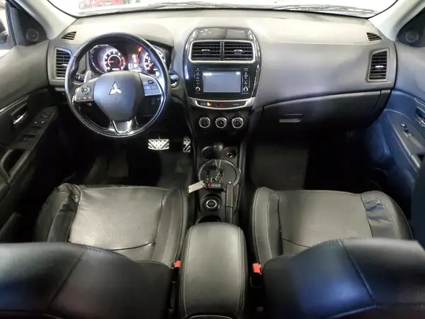 JA4AR4AW0GZ034203 2016 MITSUBISHI OUTLANDER - Image 8
