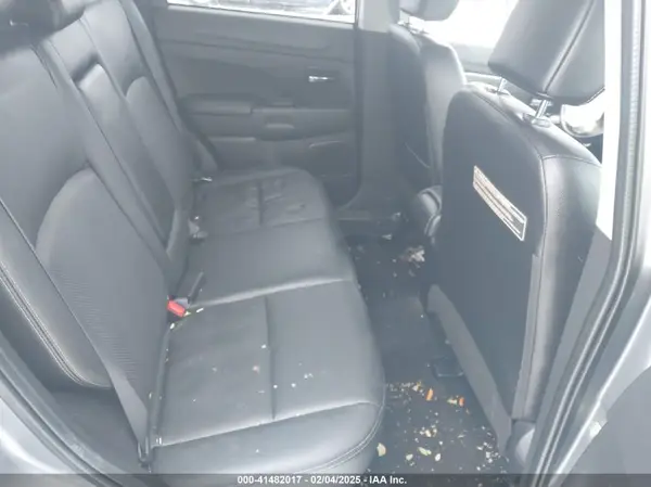 JA4AR4AW0GZ052815 2016 MITSUBISHI OUTLANDER - Image 8