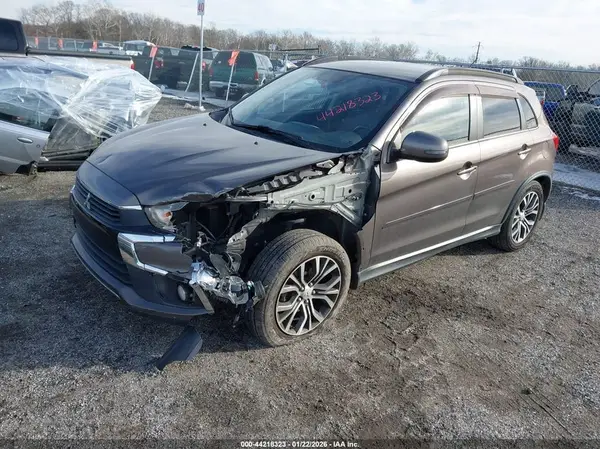 JA4AR4AW0GZ054080 2016 MITSUBISHI OUTLANDER - Image 2