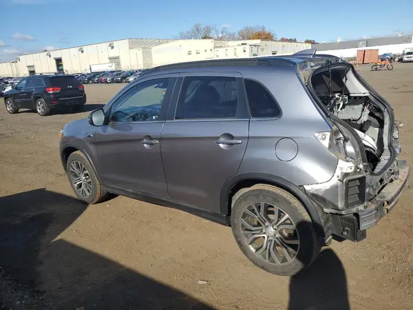 JA4AR4AW0HZ017015 2017 MITSUBISHI OUTLANDER - Image 2