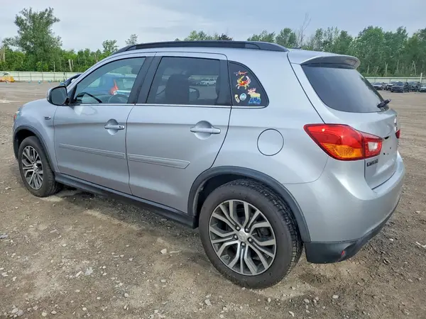 JA4AR4AW1GZ056310 2016 MITSUBISHI OUTLANDER - Image 2