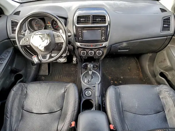 JA4AR4AW2GZ028662 2016 MITSUBISHI OUTLANDER - Image 8