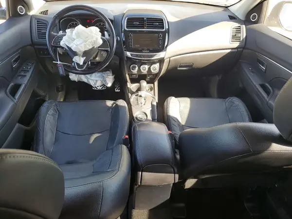 JA4AR4AW2GZ045431 2016 MITSUBISHI OUTLANDER - Image 8