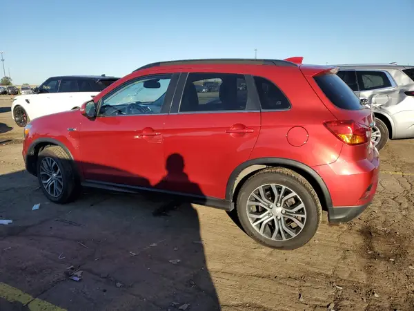 JA4AR4AW2JU008657 2018 MITSUBISHI OUTLANDER - Image 2