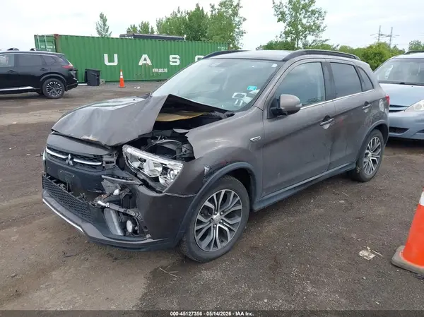 JA4AR4AW2JU012322 2018 MITSUBISHI OUTLANDER - Image 2