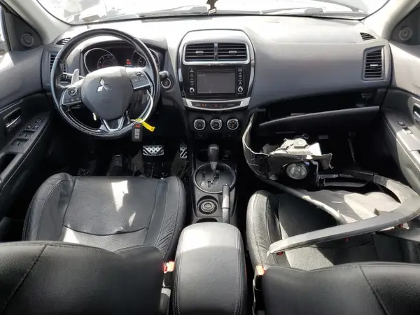 JA4AR4AW3GZ025138 2016 MITSUBISHI OUTLANDER - Image 8