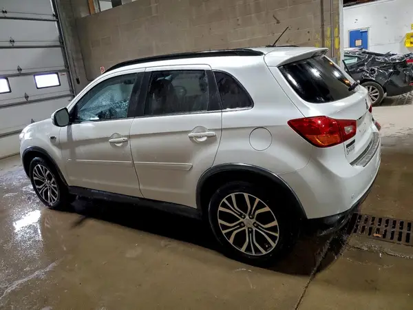 JA4AR4AW3GZ047771 2016 MITSUBISHI OUTLANDER - Image 2