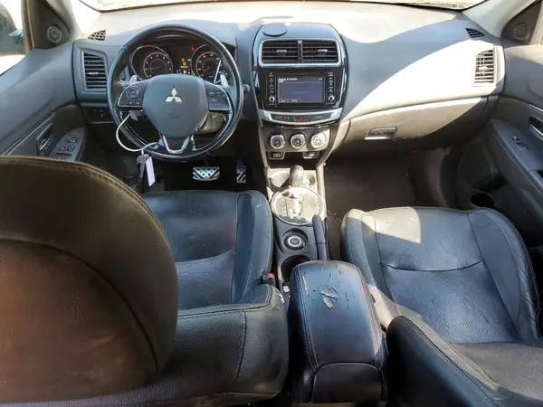 JA4AR4AW3GZ050346 2016 MITSUBISHI OUTLANDER - Image 8