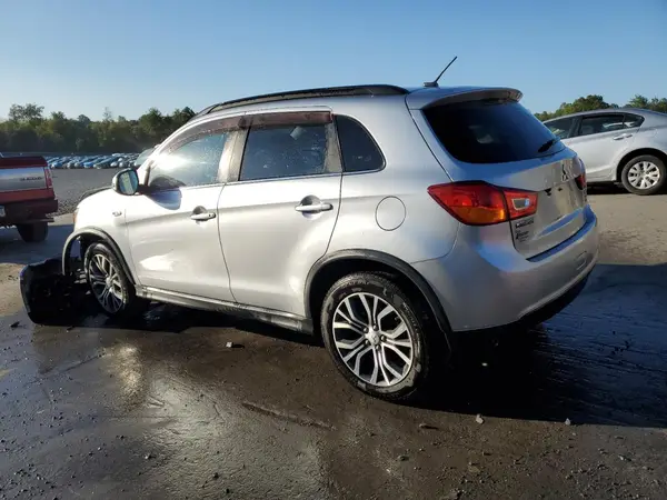JA4AR4AW3GZ051948 2016 MITSUBISHI OUTLANDER - Image 2