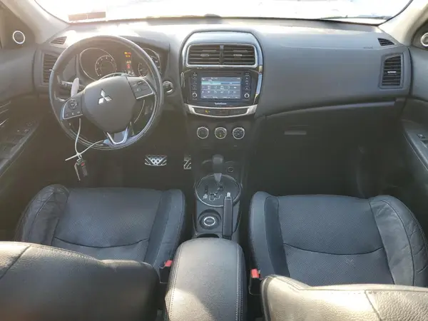 JA4AR4AW3GZ051948 2016 MITSUBISHI OUTLANDER - Image 8