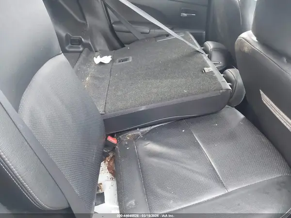 JA4AR4AW3GZ057779 2016 MITSUBISHI OUTLANDER - Image 8