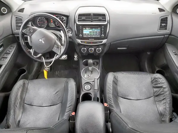 JA4AR4AW3GZ058110 2016 MITSUBISHI OUTLANDER - Image 8