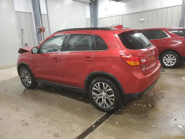 JA4AR4AW3HZ029921 2017 MITSUBISHI OUTLANDER - Image 2
