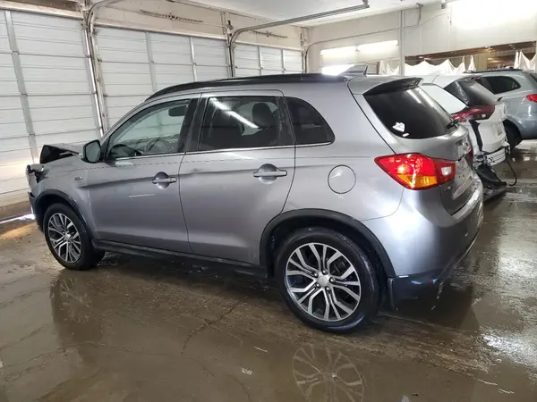 JA4AR4AW3HZ031460 2017 MITSUBISHI OUTLANDER - Image 2