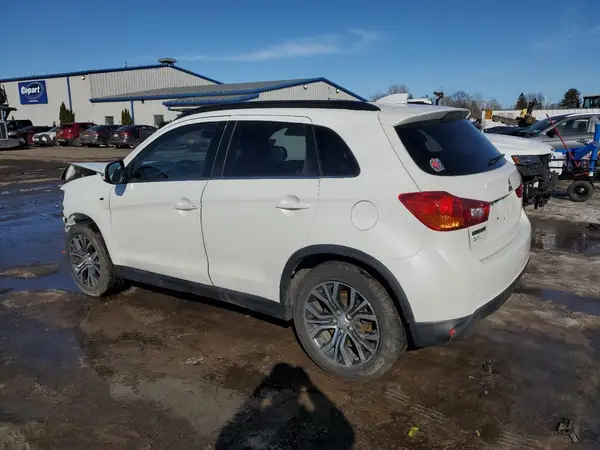 JA4AR4AW3HZ040918 2017 MITSUBISHI OUTLANDER - Image 2