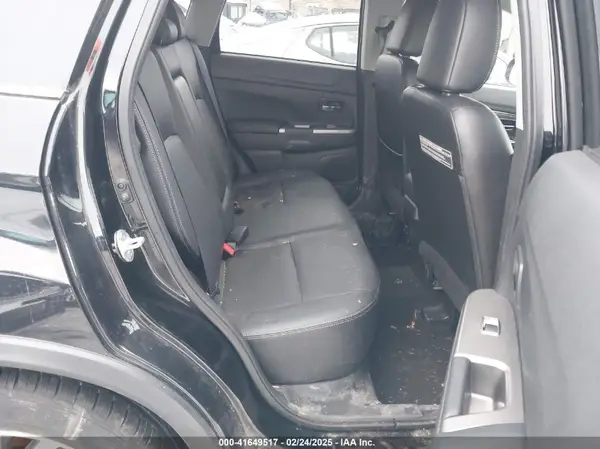 JA4AR4AW3JU003581 2018 MITSUBISHI OUTLANDER - Image 8