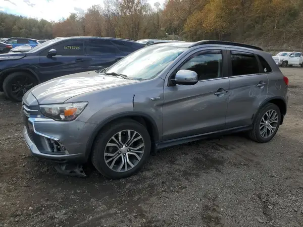 JA4AR4AW3JU019019 2018 MITSUBISHI OUTLANDER - Image 1
