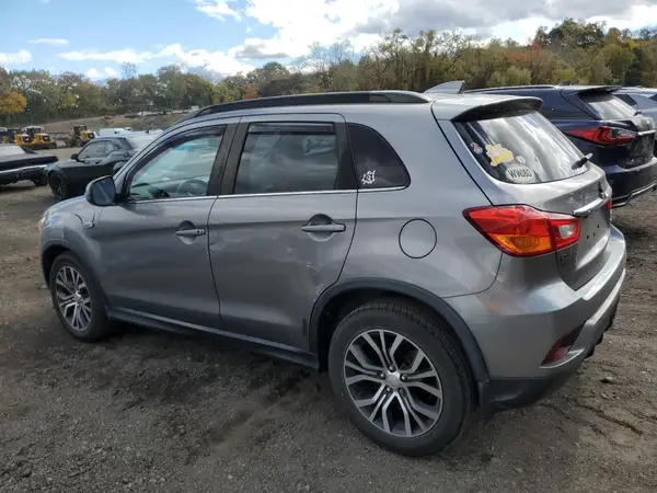 JA4AR4AW3JU019019 2018 MITSUBISHI OUTLANDER - Image 2