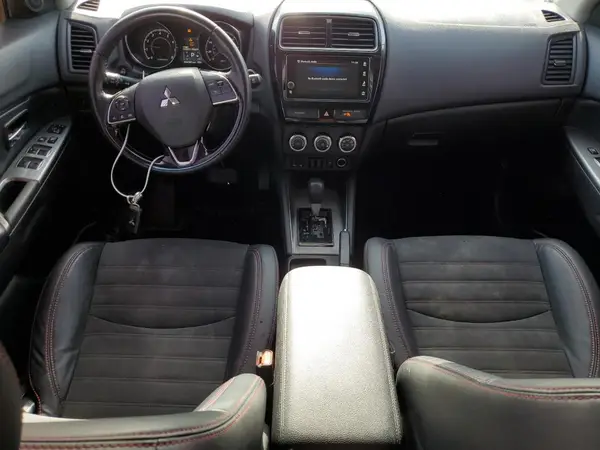 JA4AR4AW3KU001007 2019 MITSUBISHI OUTLANDER - Image 8