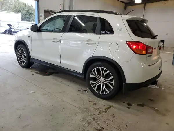 JA4AR4AW4GZ027786 2016 MITSUBISHI OUTLANDER - Image 2