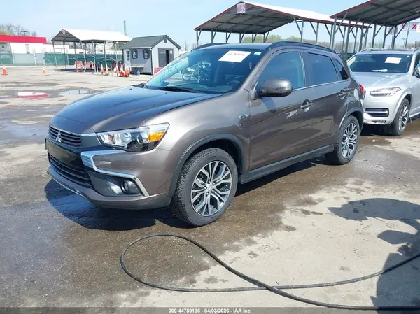 JA4AR4AW4HZ016739 2017 MITSUBISHI OUTLANDER - Image 2