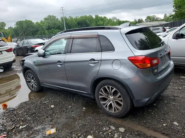 JA4AR4AW4HZ022783 2017 MITSUBISHI OUTLANDER - Image 2