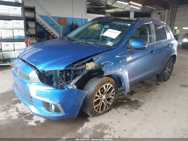 JA4AR4AW5GZ027120 2016 MITSUBISHI OUTLANDER - Image 2