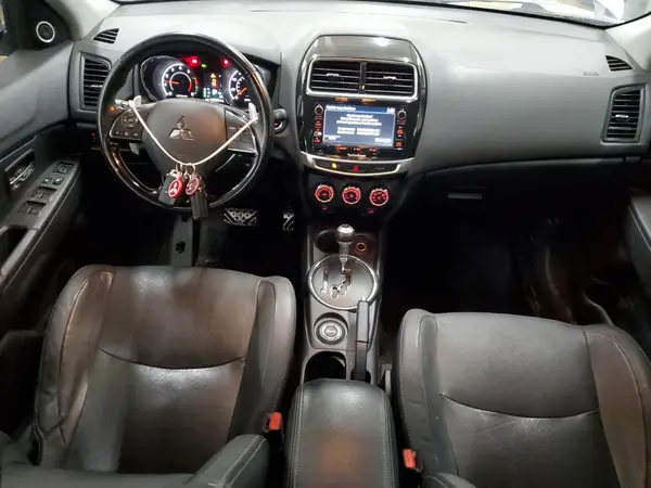 JA4AR4AW5GZ059212 2016 MITSUBISHI OUTLANDER - Image 8