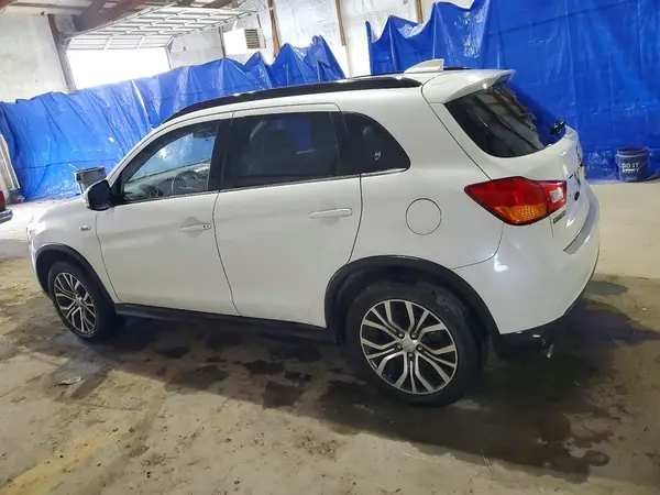 JA4AR4AW6HZ049032 2017 MITSUBISHI OUTLANDER - Image 2