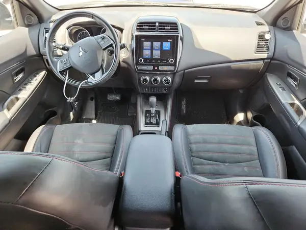 JA4AR4AW6LU004629 2020 MITSUBISHI OUTLANDER - Image 8
