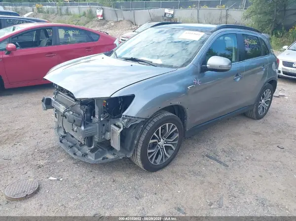 JA4AR4AW7GZ032996 2016 MITSUBISHI OUTLANDER - Image 2