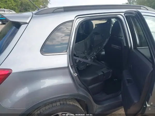 JA4AR4AW7GZ032996 2016 MITSUBISHI OUTLANDER - Image 8