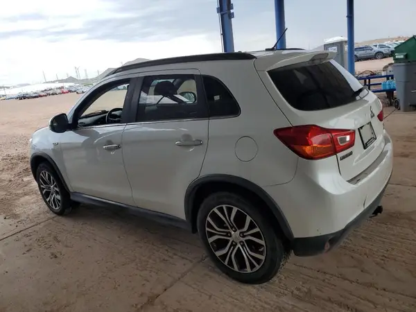 JA4AR4AW7GZ047580 2016 MITSUBISHI OUTLANDER - Image 2