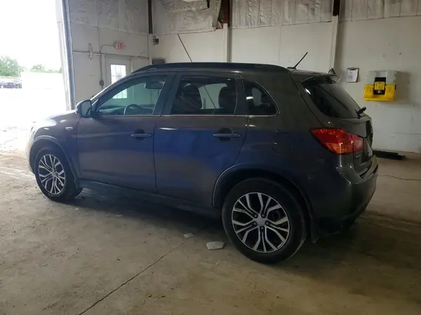 JA4AR4AW7GZ058157 2016 MITSUBISHI OUTLANDER - Image 2