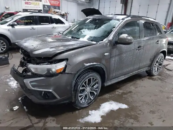 JA4AR4AW7HZ019327 2017 MITSUBISHI OUTLANDER - Image 2