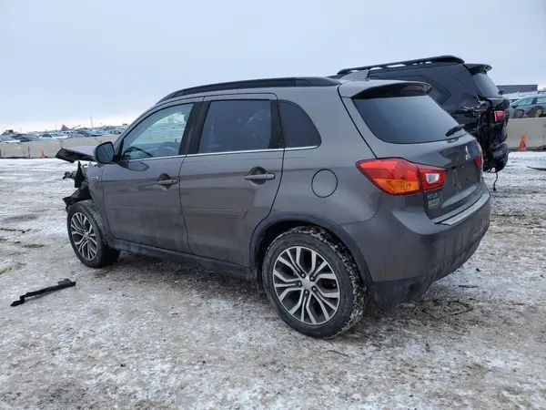 JA4AR4AW7HZ020011 2017 MITSUBISHI OUTLANDER - Image 2