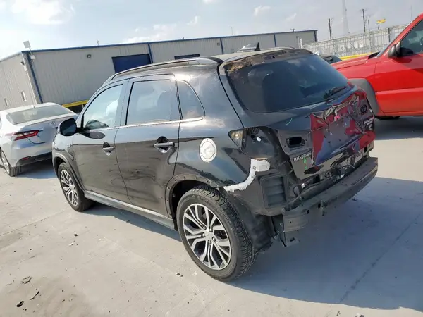 JA4AR4AW7HZ027928 2017 MITSUBISHI OUTLANDER - Image 2