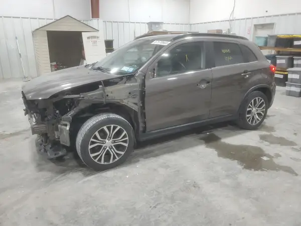 JA4AR4AW7JU020481 2018 MITSUBISHI OUTLANDER - Image 1