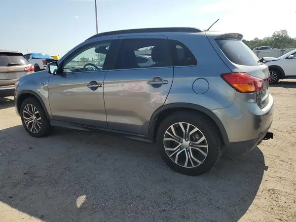 JA4AR4AW8GZ024292 2016 MITSUBISHI OUTLANDER - Image 2