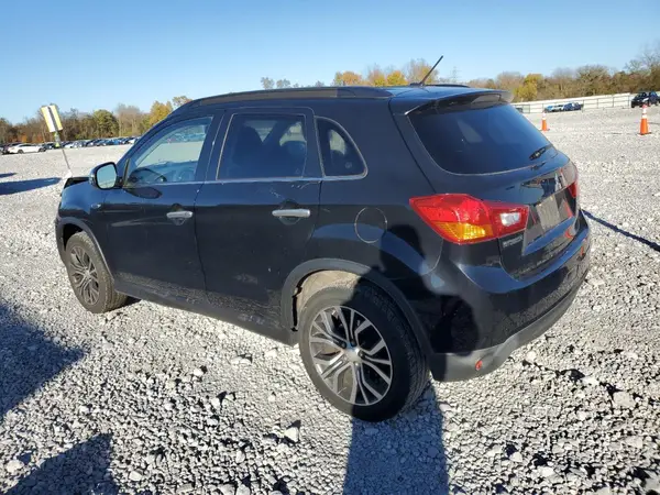 JA4AR4AW8GZ031825 2016 MITSUBISHI OUTLANDER - Image 2