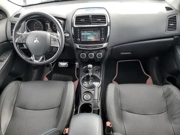 JA4AR4AW8GZ051203 2016 MITSUBISHI OUTLANDER - Image 8