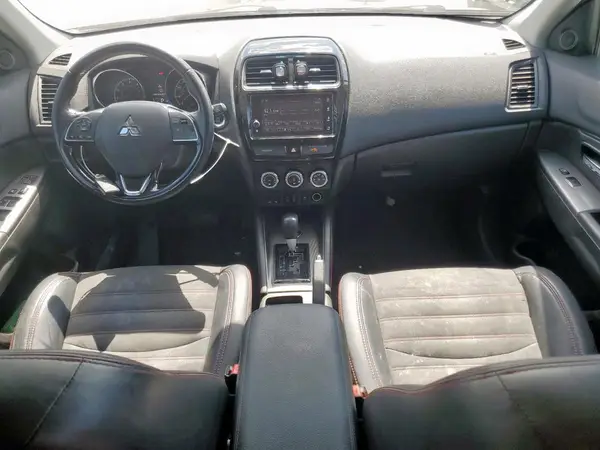 JA4AR4AW8KU005764 2019 MITSUBISHI OUTLANDER - Image 8