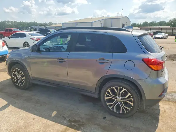 JA4AR4AW8KU009460 2019 MITSUBISHI OUTLANDER - Image 2