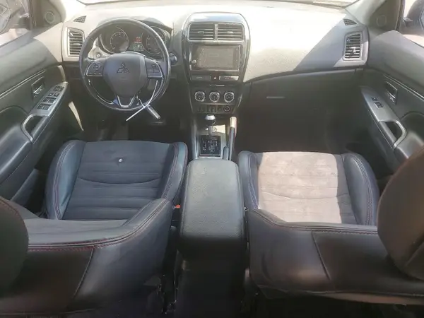 JA4AR4AW8KU009460 2019 MITSUBISHI OUTLANDER - Image 8