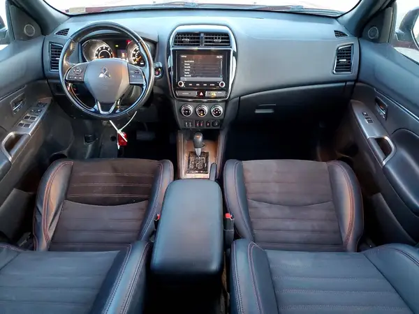 JA4AR4AW8LU007077 2020 MITSUBISHI OUTLANDER - Image 8