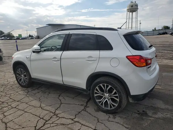 JA4AR4AW9GZ045247 2016 MITSUBISHI OUTLANDER - Image 2